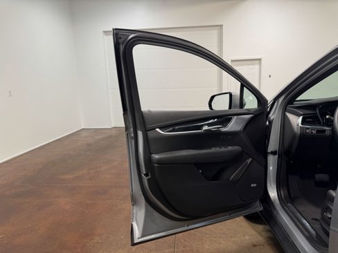 Used 2025 Cadillac XT5 Premium Luxury image 55