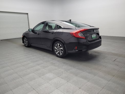 Used 2018 Honda Civic EX image 5