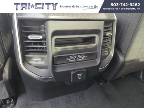 New 2026 RAM 1500 4x4 Crew Cab image 25