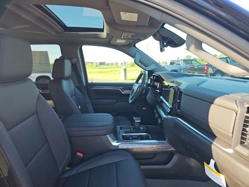 New 2026 Chevrolet Silverado 1500 LTZ w/ LTZ Premium Package image 29