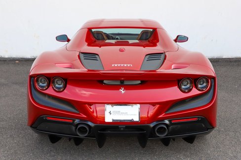 Certified 2021 Ferrari F8 Tributo image 36