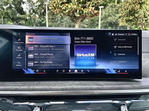 New 2026 BMW X7 xDrive40i w/ Premium Package image 20