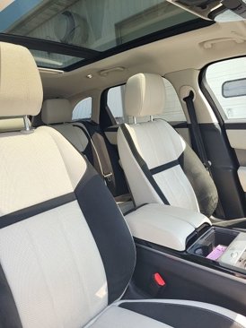 Used 2021 Land Rover Range Rover Velar S image 16