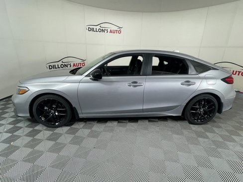 Used 2025 Honda Civic Sport image 3