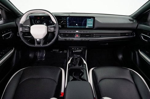 Used 2025 Kia K4 GT-Line image 30