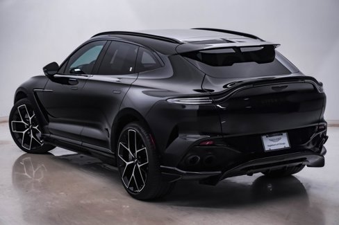 Used 2025 Aston Martin DBX 707 image 10