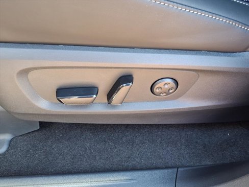 New 2026 INFINITI QX60 Luxe w/ Dark Cargo Package image 6