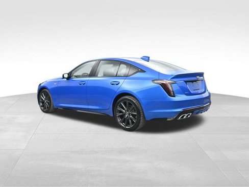 New 2026 Cadillac CT5 V image 2