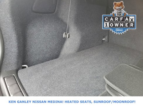 Used 2025 Volvo XC40 B5 Core image 42