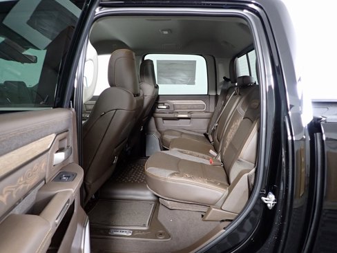 New 2026 RAM 3500 Limited image 34