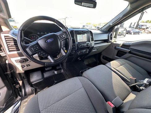 Used 2018 Ford F150 XLT w/ Equipment Group 302A Luxury image 8
