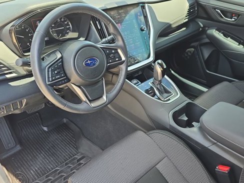 Used 2025 Subaru Outback Premium w/ Popular Package #1A image 15