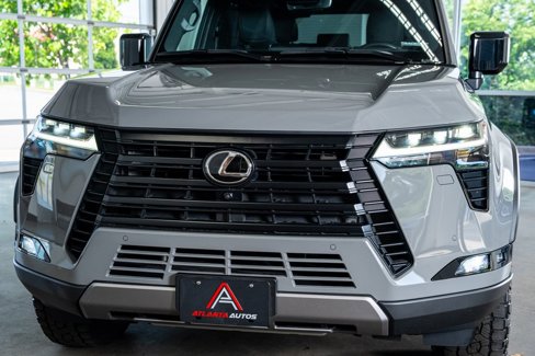Used 2024 Lexus GX 550 image 15
