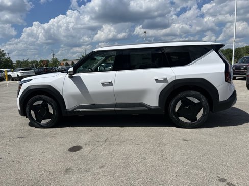 New 2026 Kia EV9 Wind image 4