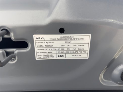 Used 2025 Kia Telluride S image 75