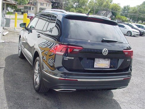 Used 2020 Volkswagen Tiguan SEL w/ 3rd Row Seat Package image 3