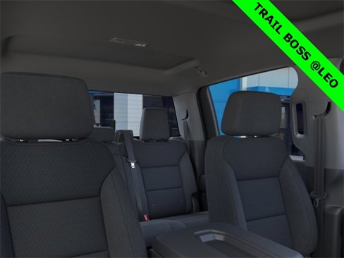 New 2026 Chevrolet Silverado 1500 Custom Trail Boss w/ LPO, Dark Essentials Package image 24