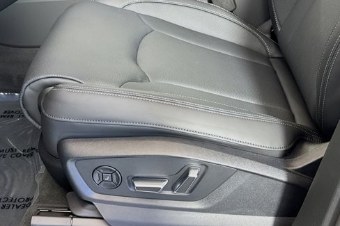 New 2025 Audi Q7 3.0T Prestige image 17