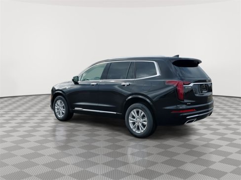 New 2025 Cadillac XT6 Luxury image 6