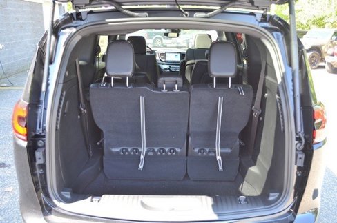 New 2026 Chrysler Pacifica Select image 35