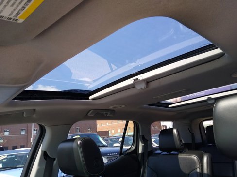 Used 2017 GMC Acadia SLT image 12
