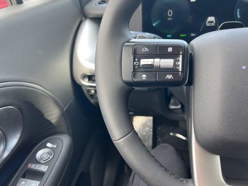 New 2026 Hyundai Ioniq 9 SEL image 13