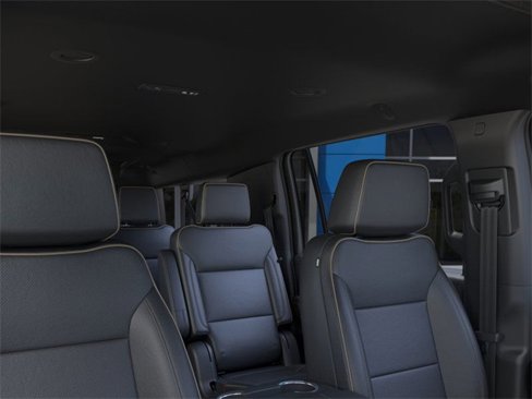 New 2025 Chevrolet Suburban Premier image 24