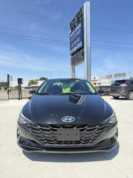 Used 2021 Hyundai Elantra SE w/ Cargo Package image 3