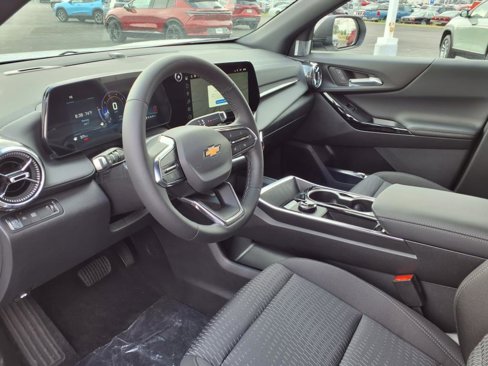 New 2026 Chevrolet Equinox LT image 11