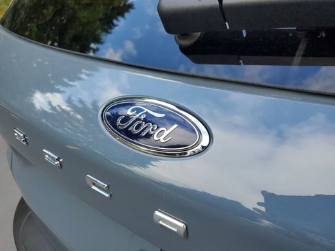 Used 2025 Ford Escape ST-Line image 29