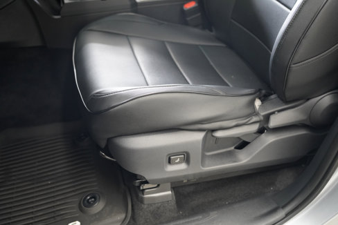 Used 2025 Toyota Tacoma TRD Off-Road image 25