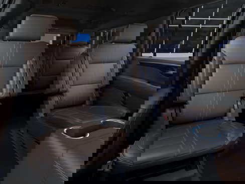 New 2026 Chevrolet Suburban High Country image 16