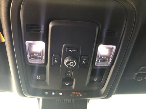 New 2025 GMC Yukon Denali w/ Sun & Power Step Package image 25
