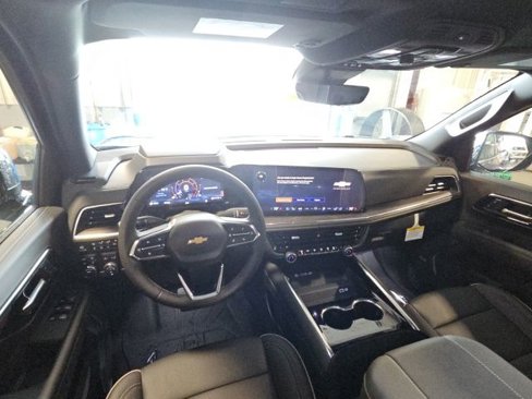 New 2026 Chevrolet Suburban Premier image 40