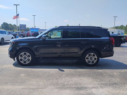New 2025 Ford Expedition Active image 6