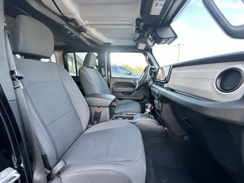 New 2025 Jeep Wrangler Sport S image 27