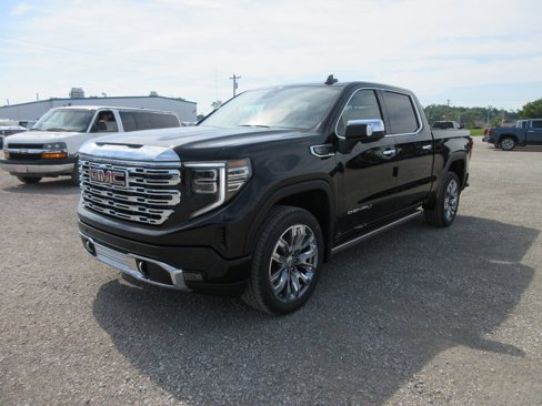 New 2026 GMC Sierra 1500 Denali w/ Denali Reserve Package image 11