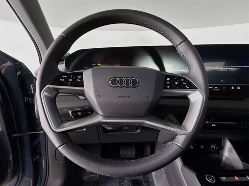 New 2025 Audi Q6 e-tron Premium Plus image 10