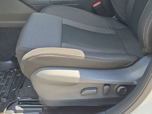 Used 2025 Subaru Outback Premium w/ Popular Package #1A image 27