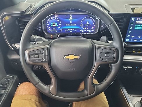 Used 2024 Chevrolet Silverado 1500 High Country image 8