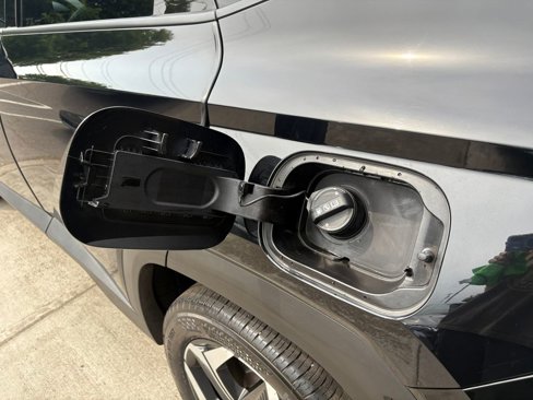 Used 2023 Hyundai Tucson Limited image 34