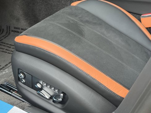 New 2025 Bentley Flying Spur Plug-In Hybrid image 34