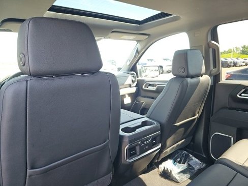 New 2026 Chevrolet Silverado 1500 LTZ w/ LTZ Premium Package image 24