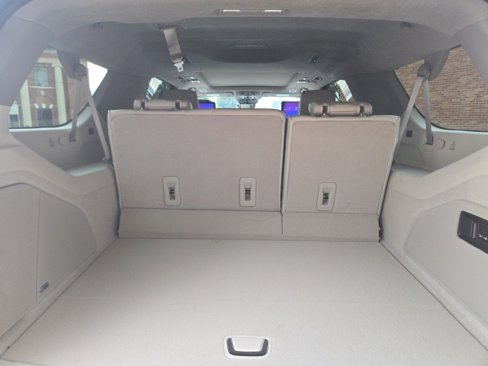 New 2026 Cadillac Escalade ESV Platinum Sport w/ LPO, ONYX Package image 19