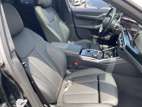Used 2024 BMW i4 xDrive40i image 21