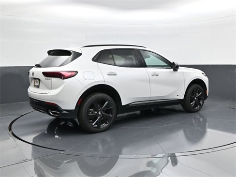 Used 2025 Buick Envision Sport Touring image 5