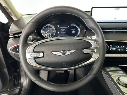 Used 2025 Genesis GV70 2.5T Advanced w/ Advanced Package image 14