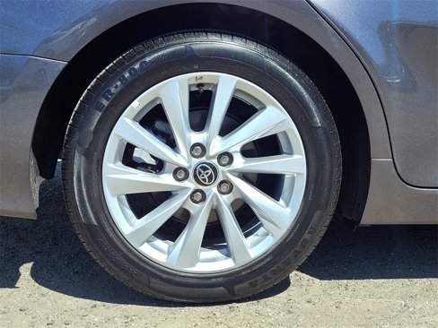 Used 2023 Toyota Camry LE image 4
