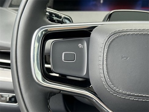 New 2025 Lincoln Navigator Reserve image 38