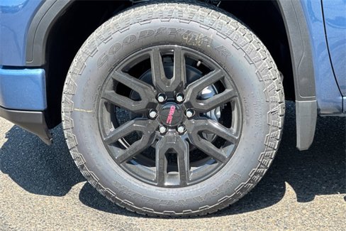 New 2025 GMC Sierra 1500 Elevation w/ Elevation Premium Package image 32